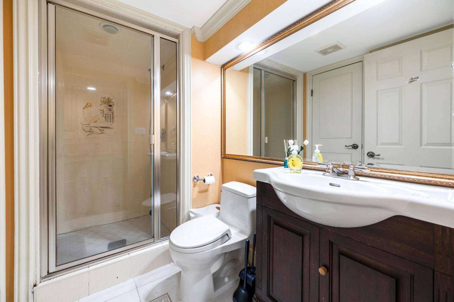 Charming Retreat On Cypress Street, Your Home Away From Home Vancouver Exterior photo